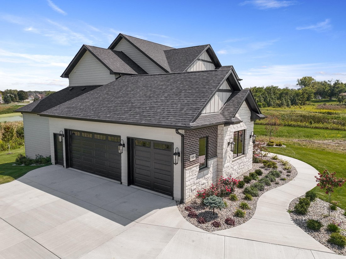 House in Dyer, Indiana, United States 3 - 17080078