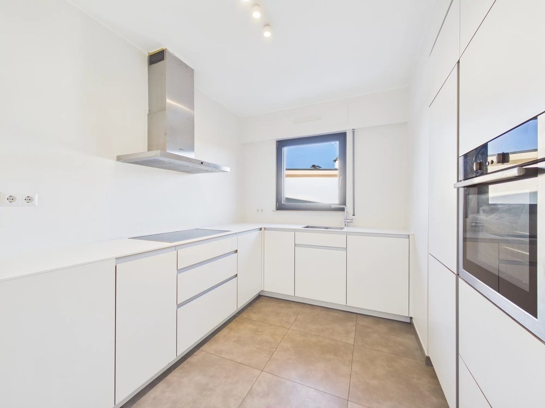 Apartment in Luxembourg, Luxembourg District, Luxembourg 5 - 15078015