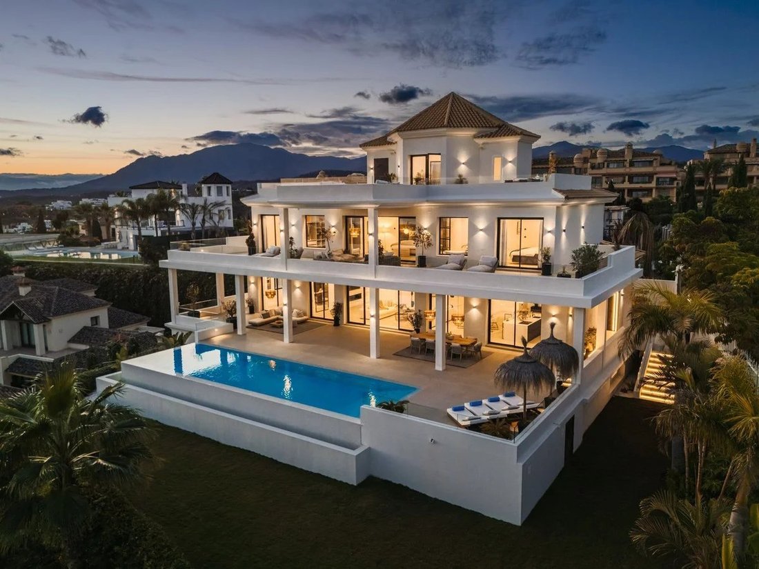 Villa in Benahavis, Andalusia, Spain 2 - 17080837
