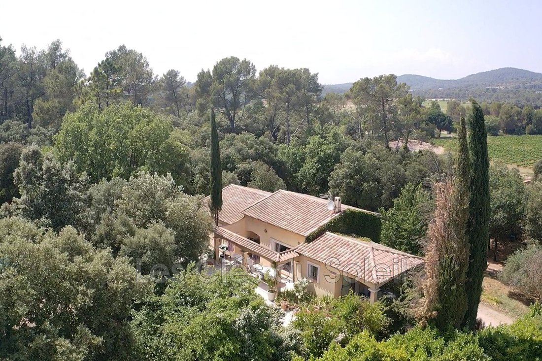Villa in Brignoles, Provence-Alpes-Côte d'Azur, France 3 - 17082604