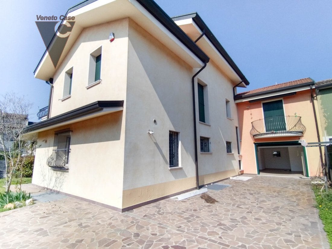 Villa in Arcella, Padua, Veneto 2 - 17079927