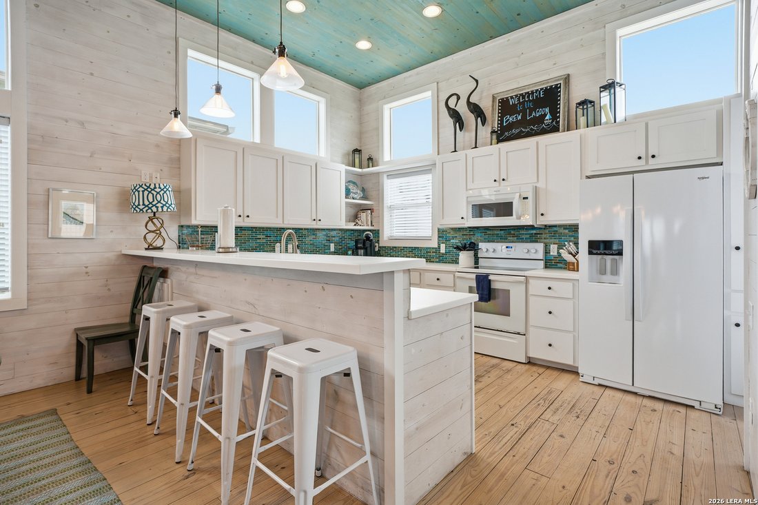 Apartment in Port Aransas, Texas, United States 5 - 17079976