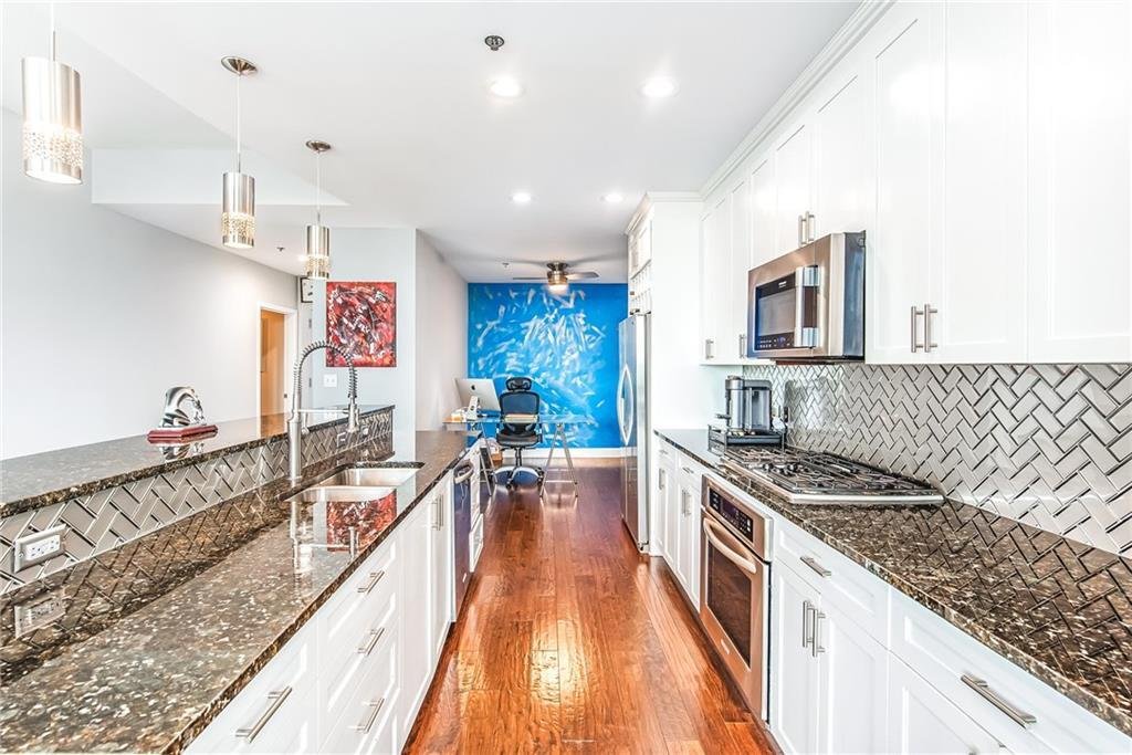Condo in Atlanta, Georgia, United States 5 - 17079452