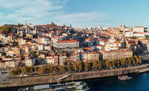 Apartment in Cedofeita, Santo Ildefonso, Se, Miragaia, Sao Nicolau e Vitoria, Porto District, Portugal 1