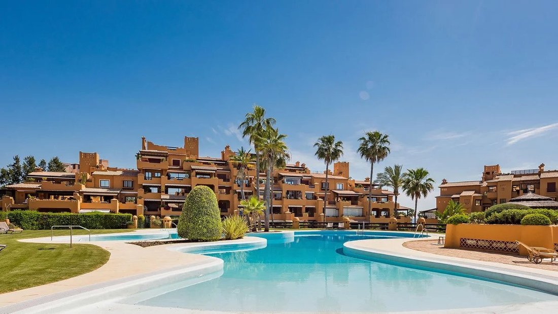 Apartment in Estepona, Andalusia, Spain 1 - 17081377