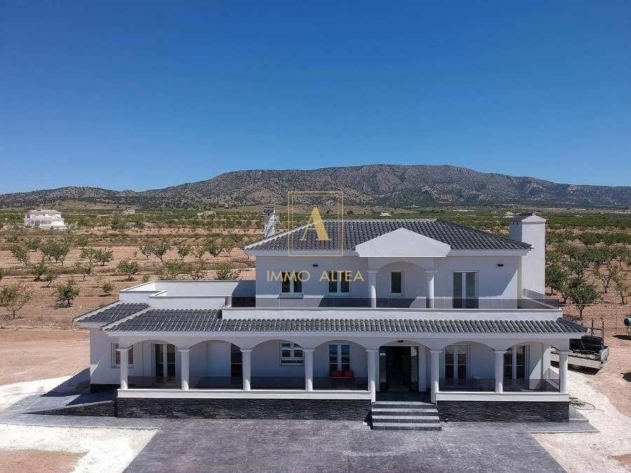 Villa in el Pinos / Pinoso, Valencian Community, Spain 1 - 17079554