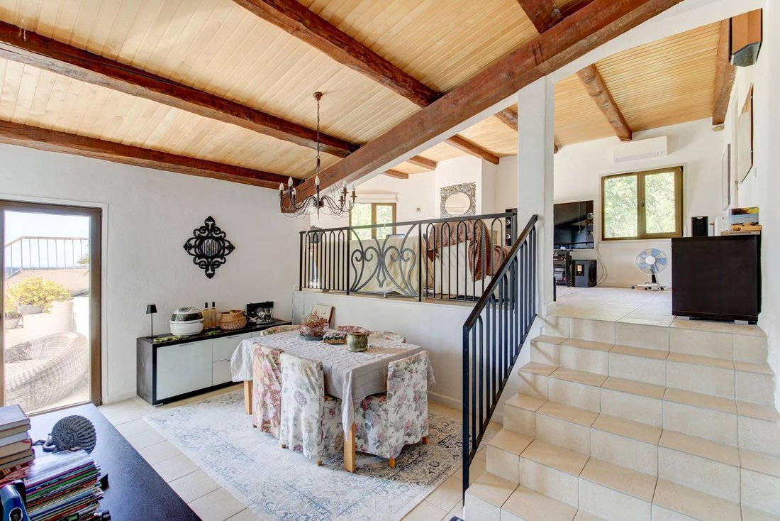 Casa a Levenzo, Provenza-Alpi-Costa Azzurra, Francia 2 - 17075659