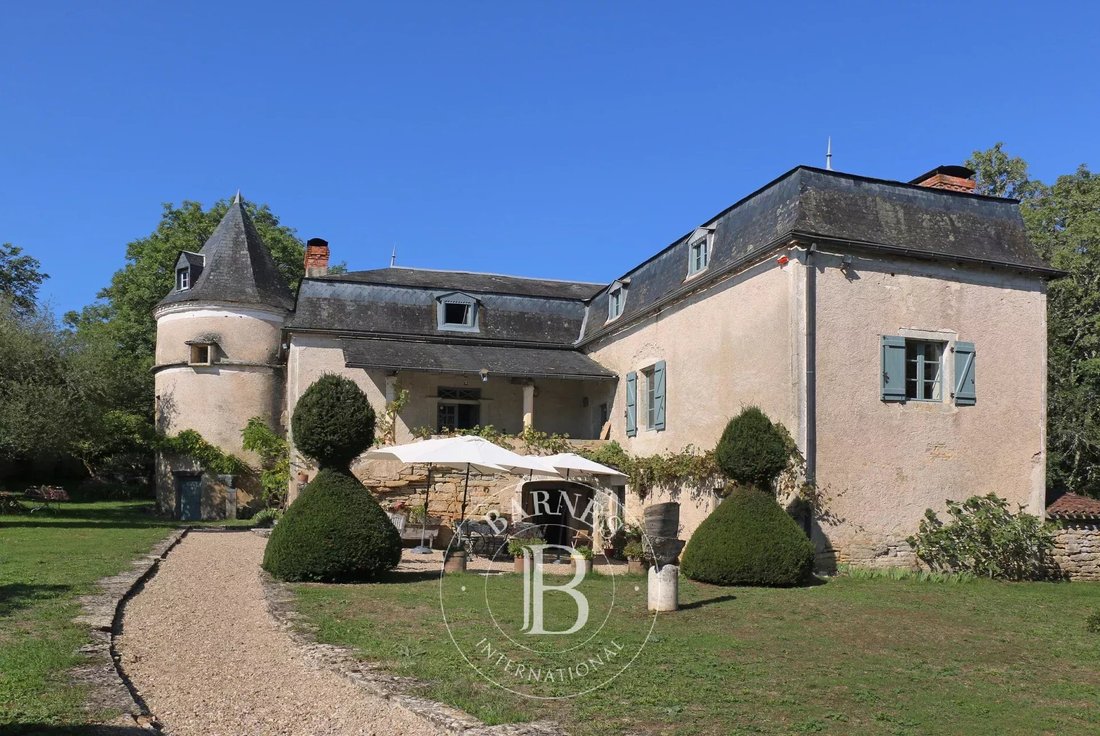 Estate in Charles de Gaulle, Cahors, France 2 - 17075614