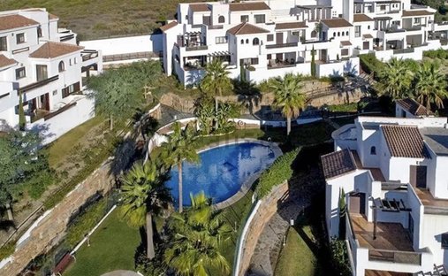 Penthouse in Casares, Andalusia, Spain 1