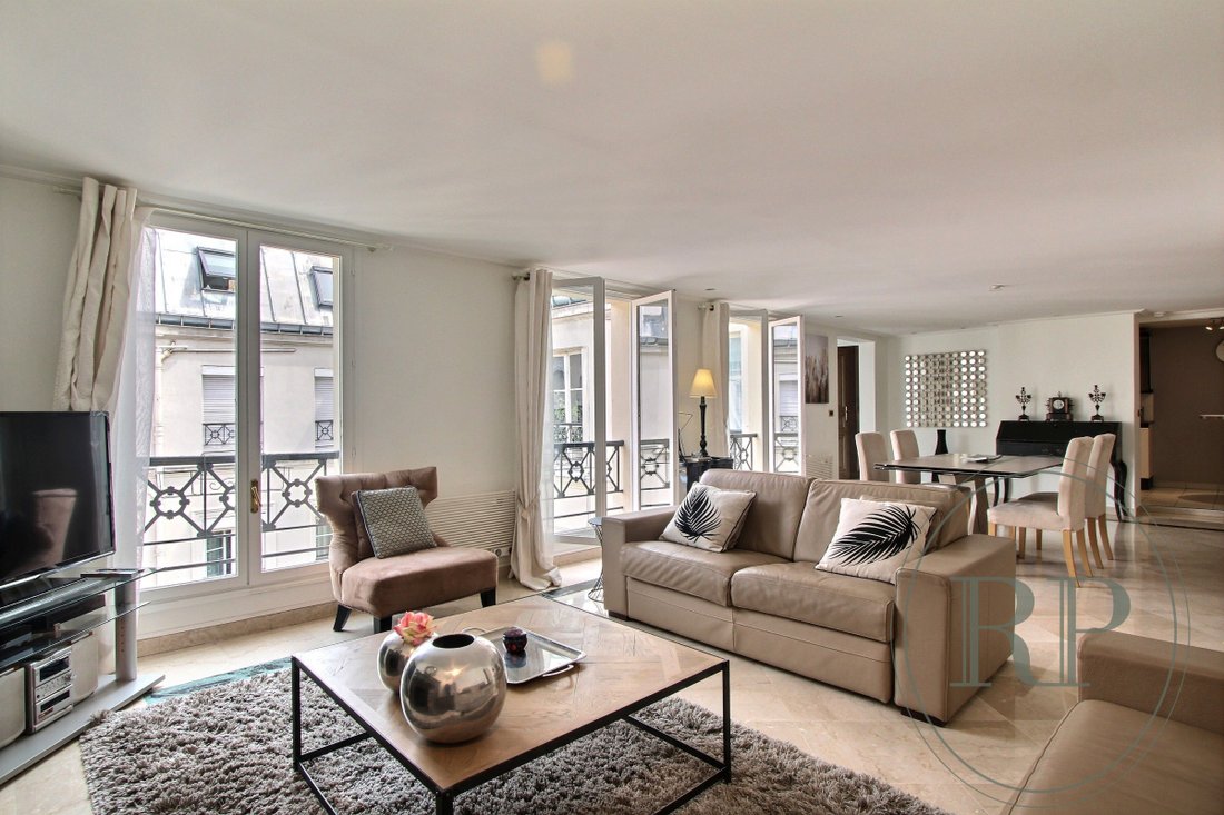 Apartamento en París, Isla de Francia, Francia 2 - 17078424