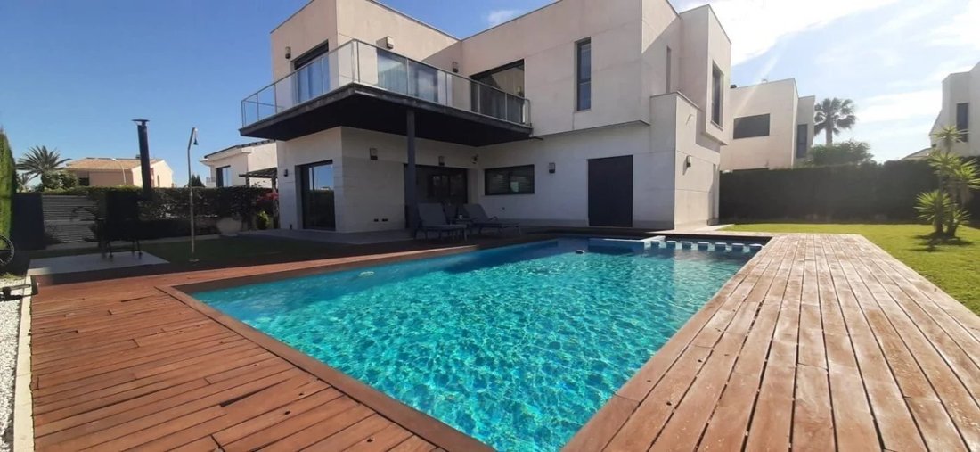 Villa in San Javier (Neighbourhood), San Javier, Región de Murcia 4 - 17081256