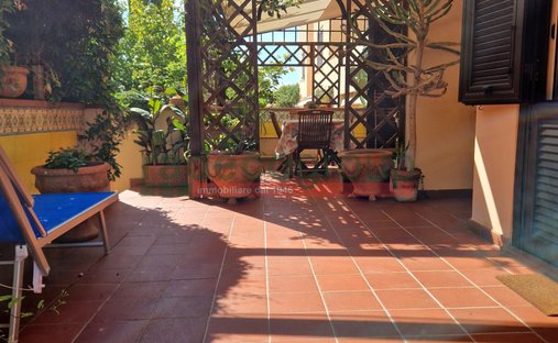 Villa in Historic Center, Livorno, Tuscany 1