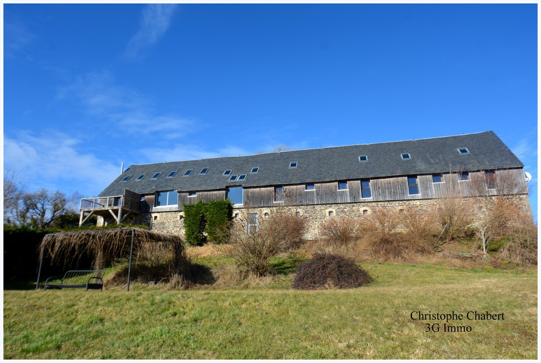 House in La Tour-d'Auvergne, Auvergne-Rhône-Alpes, France 2 - 17075139
