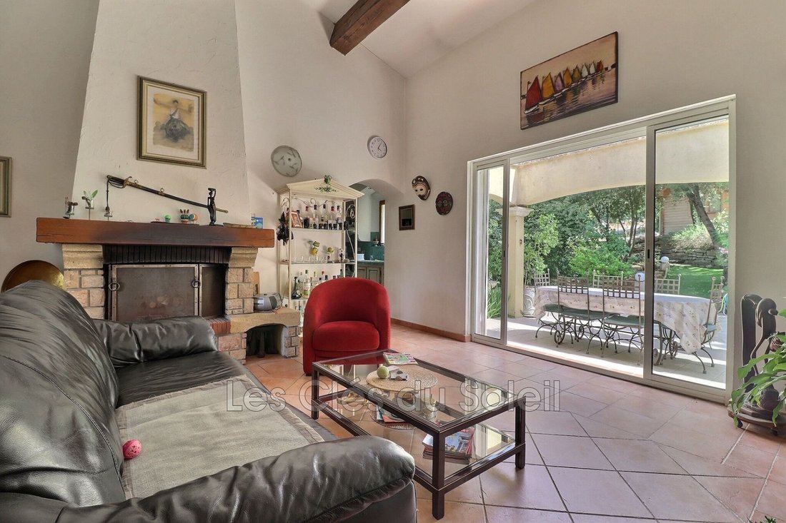 Villa in Brignoles, Provence-Alpes-Côte d'Azur, France 4 - 17082604