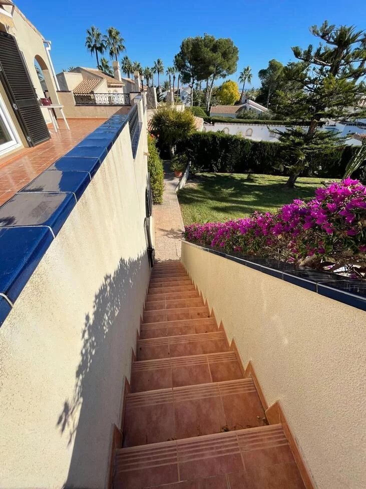 Villa in Villamartin, Andalusia, Spain 4 - 17076917