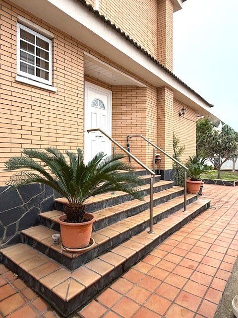 House in Marianao, Sant Boi de Llobregat, Spain 1 - 17083877