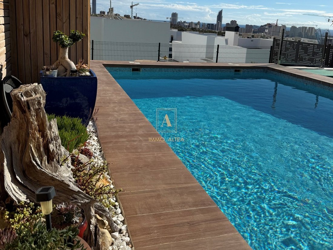 Townhouse in la Vila Joiosa / Villajoyosa, Valencian Community, Spain 2 - 17080493