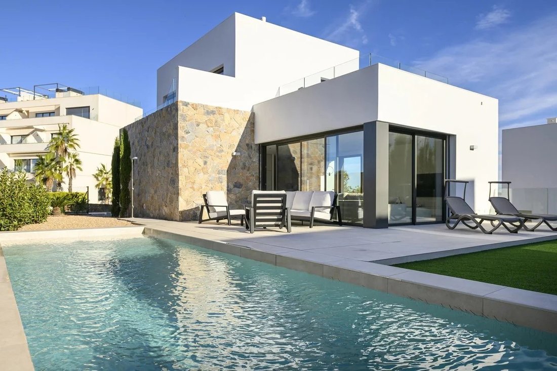 Villa in Moncloa-Aravaca, Madrid, Spain 2 - 17079855