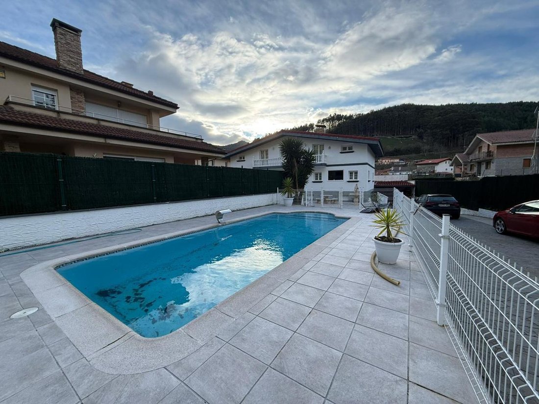 Villa in Castro-Urdiales, Cantabria, Spain 5 - 17074655