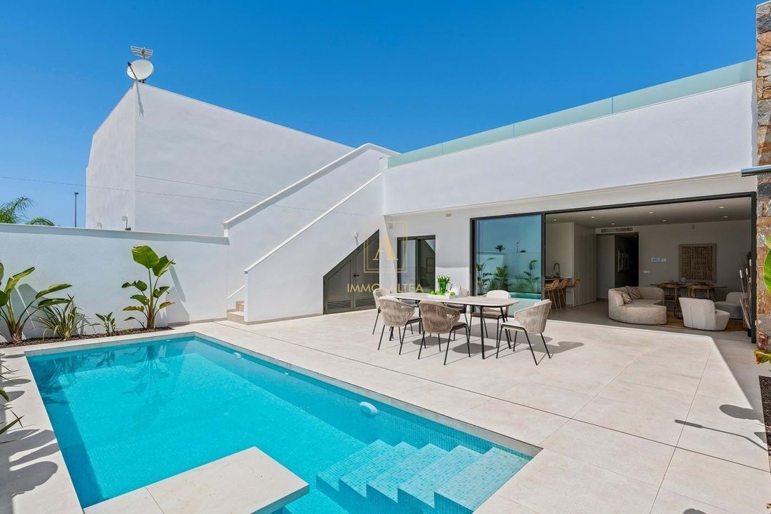 Townhouse in Los Alcazares, Región de Murcia, Spain 1 - 17078841