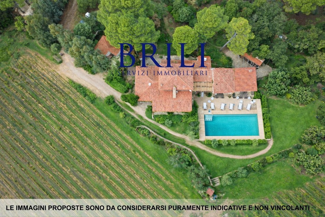 Villa in Peripheral Fractions, Olbia, Sardinia 2 - 16473384