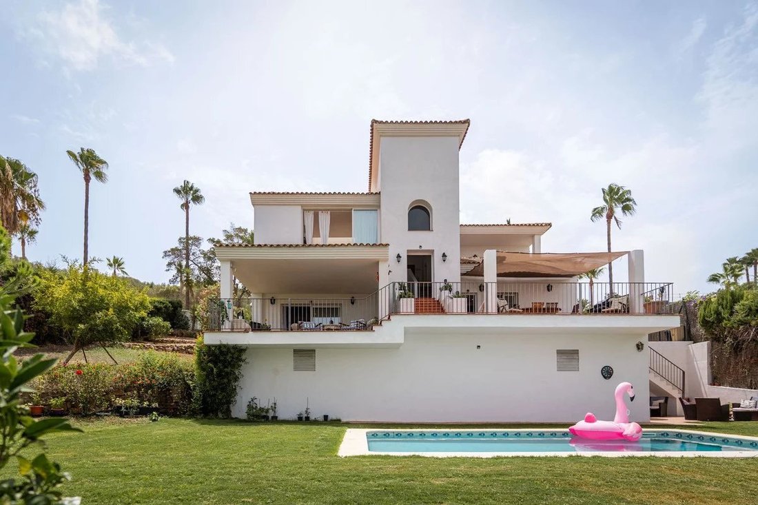 Villa in Sotogrande, San Roque, Andalusia 1 - 17080427