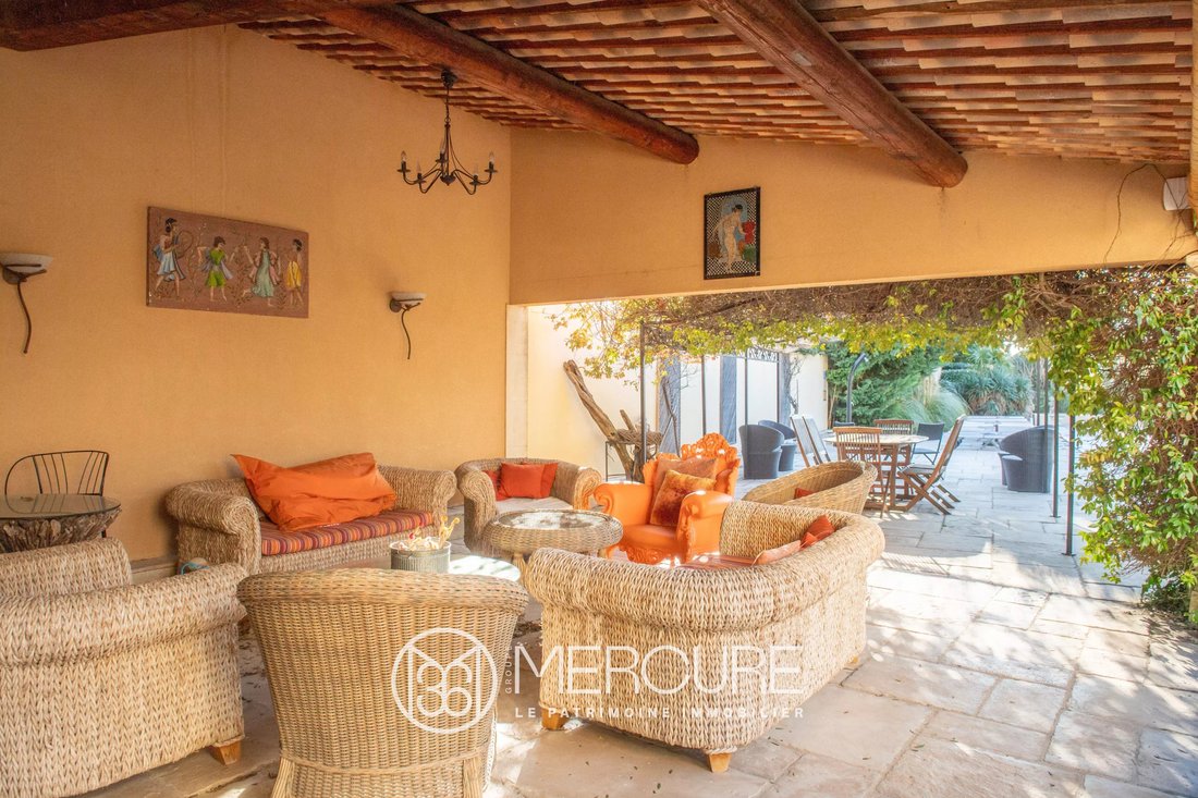 Estate in Sud, Le Thor, France 5 - 17075343