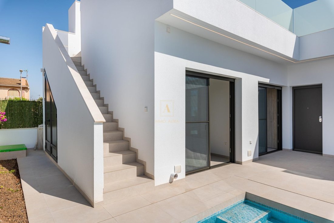 Villa in San Javier (Neighbourhood), San Javier, Región de Murcia 2 - 17079133
