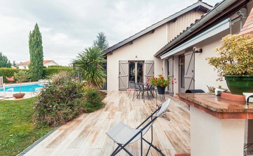 House in Anthon, Auvergne-Rhône-Alpes, France 1
