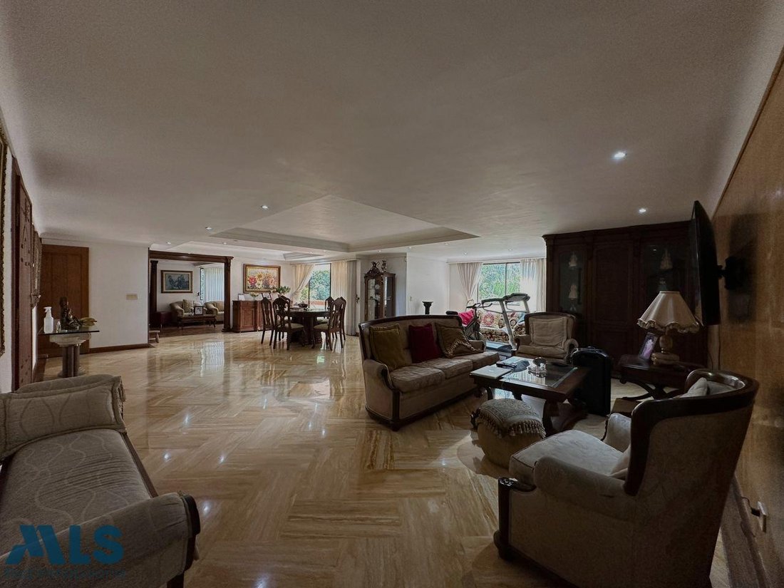Apartment in Medellín, Antioquia, Colombia 3 - 17075154