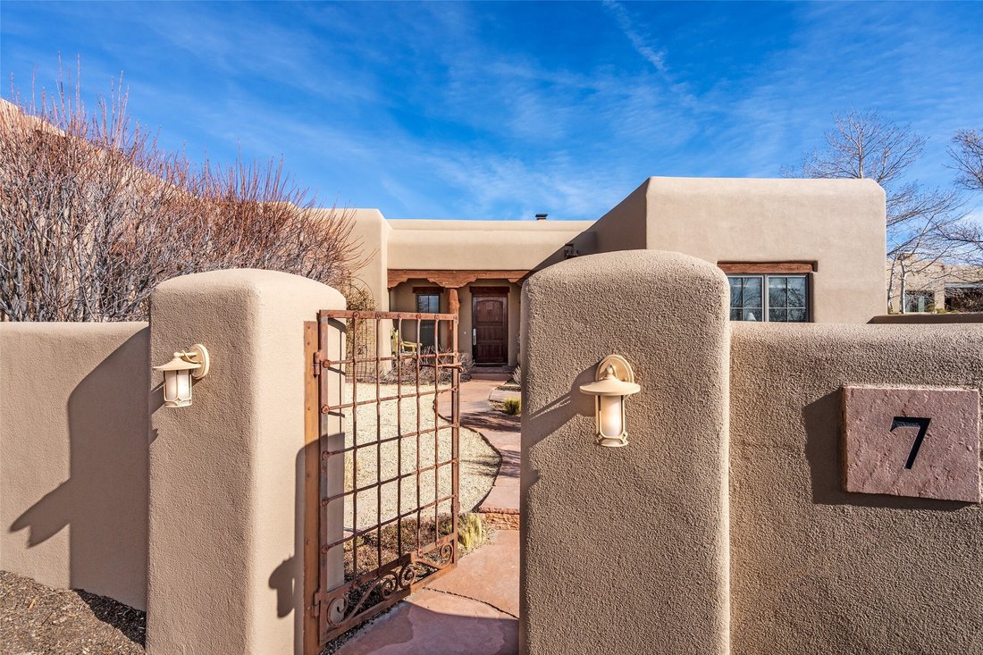 House in Santa Fe, New Mexico, United States 5 - 17020868
