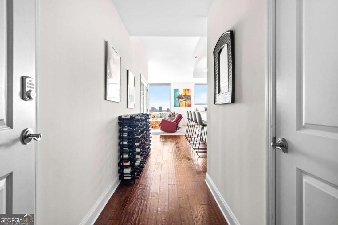 Condo in Atlanta, Georgia, United States 3 - 17079467