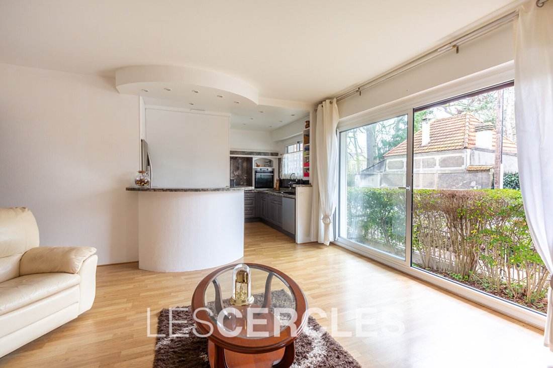 Apartment in Le Vésinet, Ile-de-France, France 4 - 17078698