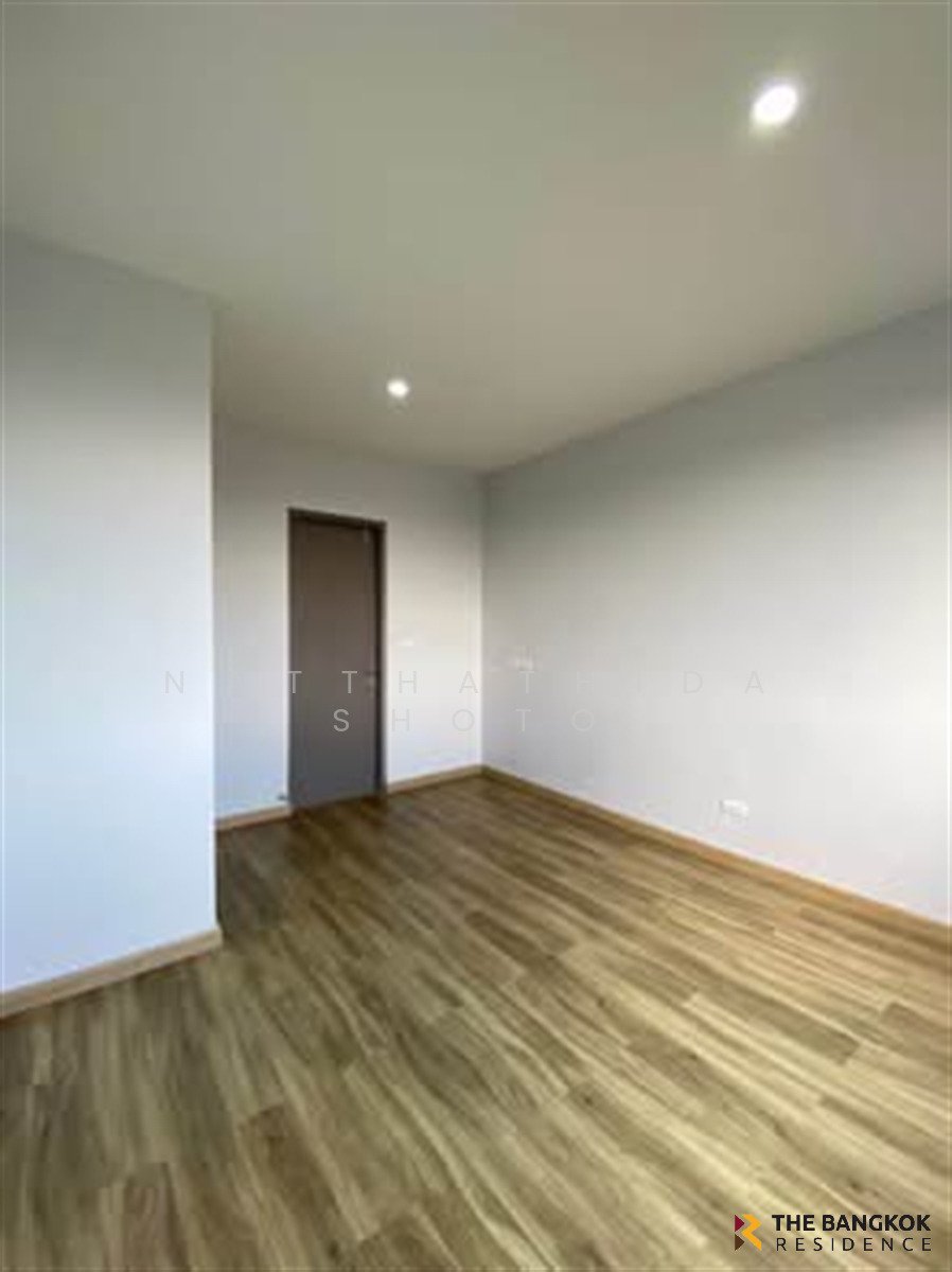 Townhouse in Suan Luang, Bangkok, Thailand 4 - 16997392