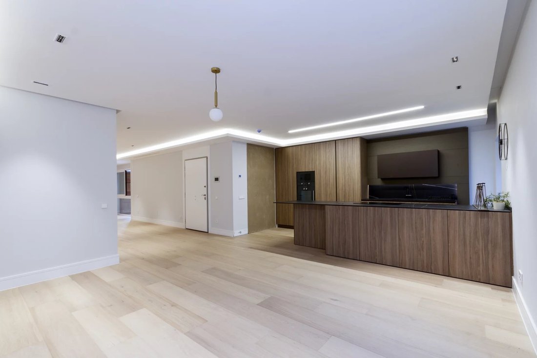 Apartment in Barrio Salamanca, Madrid, Spain 1 - 17075031