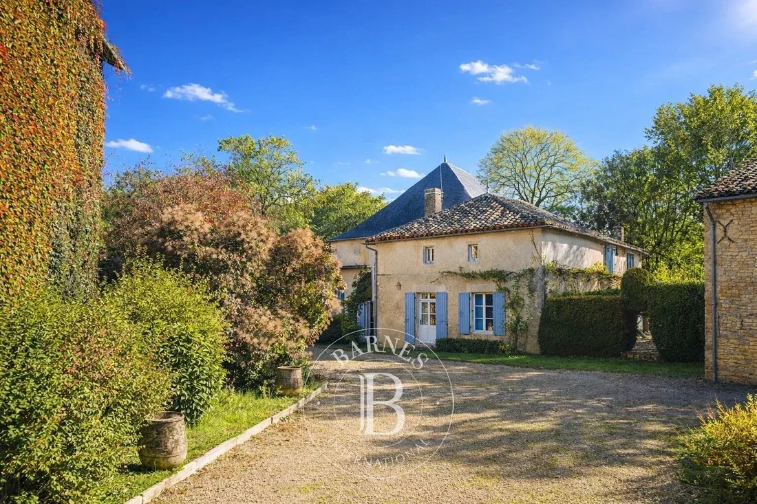 Otros en Vivonne, Nueva Aquitania, Francia 2 - 14882329