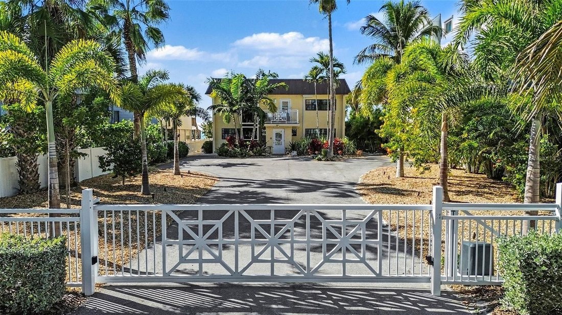 House in Indian Shores, Florida, United States 2 - 17081566