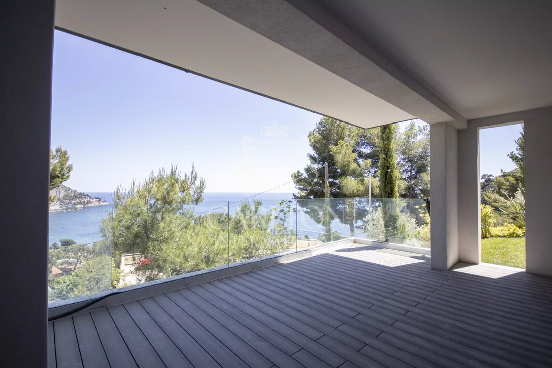 Villa in Èze, Provence-Alpes-Côte d'Azur, France 4 - 17079667
