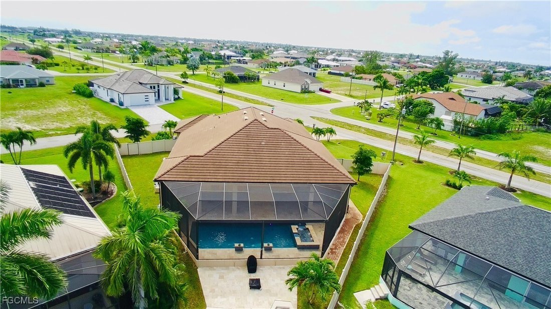 House in Cape Coral, Florida, United States 3 - 17074786