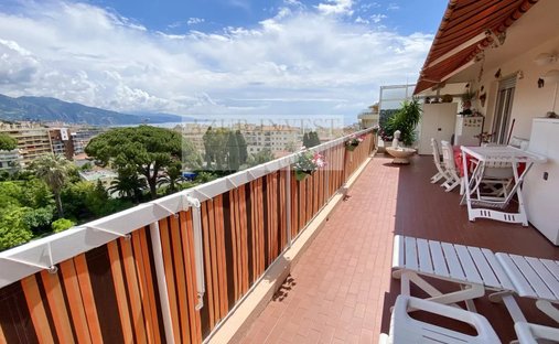 Apartment in Menton, Provence-Alpes-Côte d'Azur, France 1