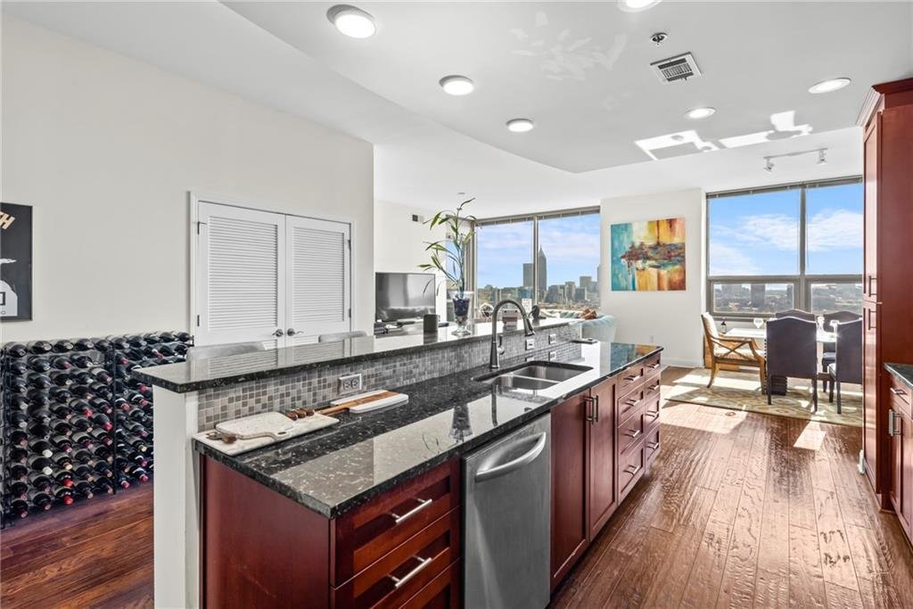 Condo in Atlanta, Georgia, United States 5 - 17079461
