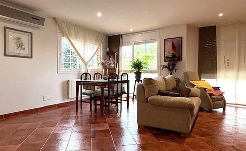 House in Marianao, Sant Boi de Llobregat, Spain 1