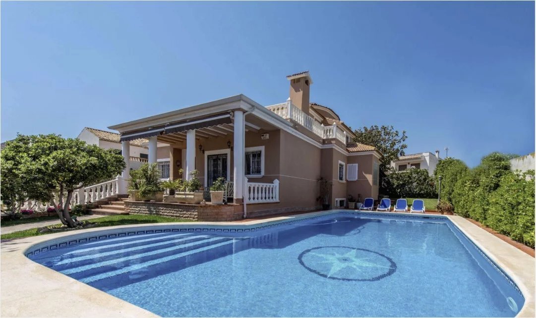 Villa in Valdaliga, Cantabria, Spain 1 - 17079809