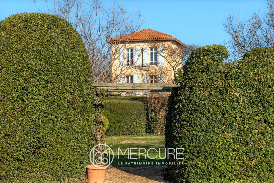 Estate in Sud, Le Thor, France 2 - 17075343