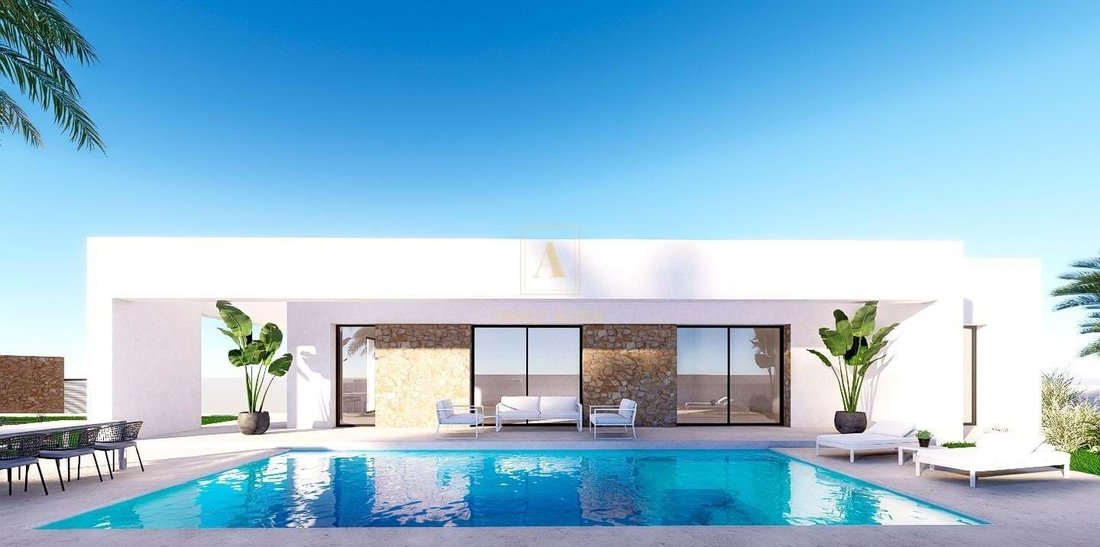 Villa in Finestrat, Valencian Community, Spain 1 - 17077054