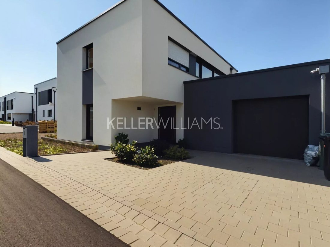 Villa in Steinfort, Luxembourg District, Luxembourg 5 - 13317195
