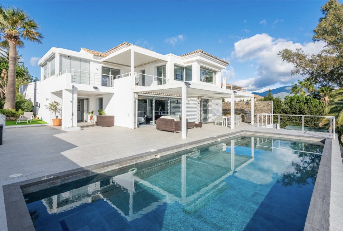 Villa in Nueva Andalucia, Marbella, Spain 1 - 17082681