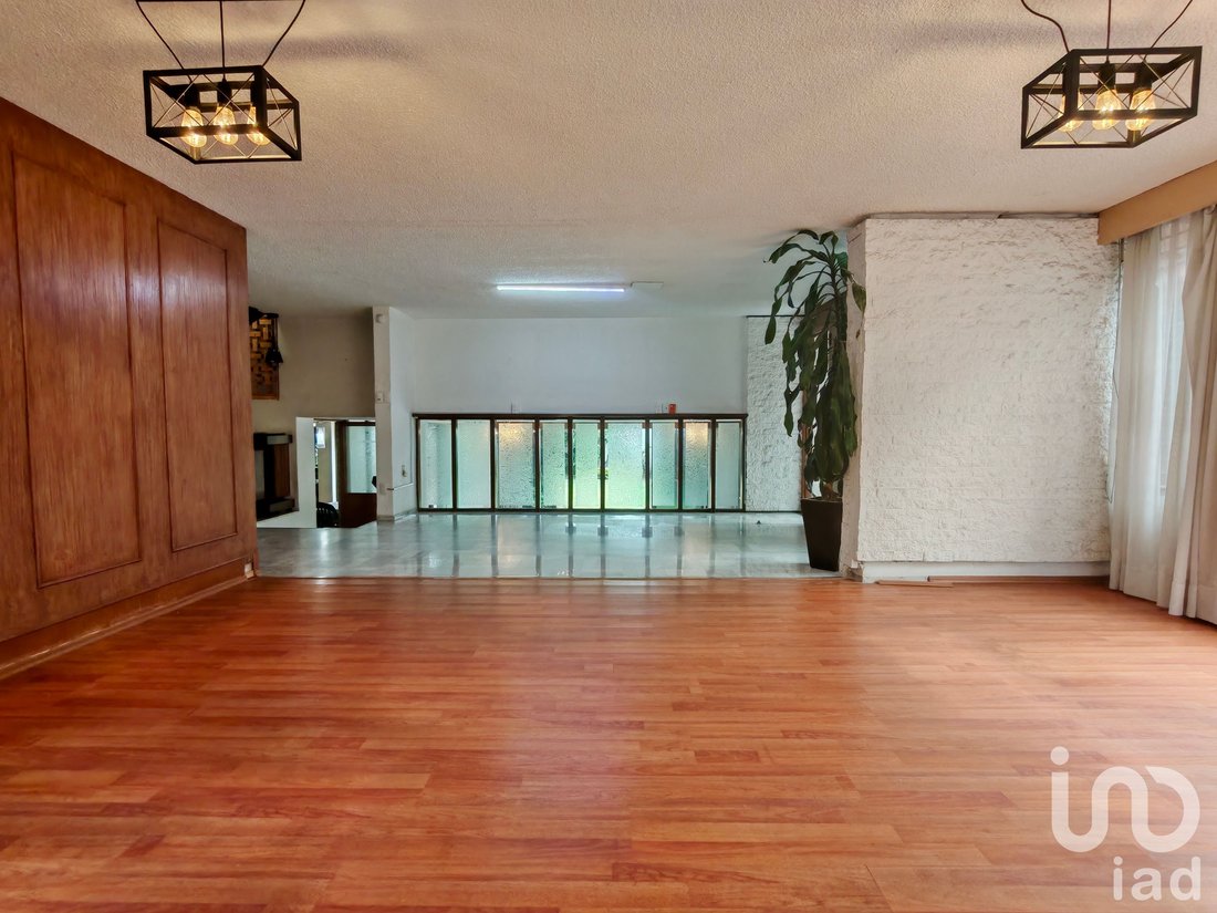 House in Mexico City, Mexico 4 - 17075560