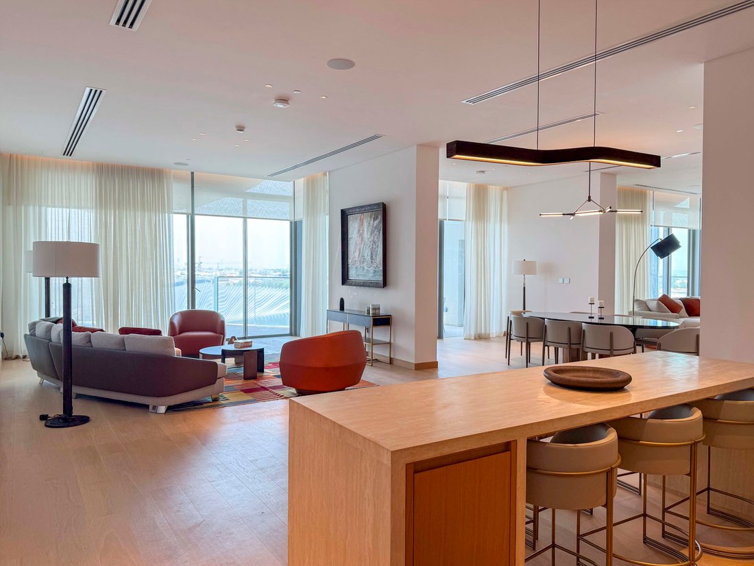 Apartment in Jumeirah, Dubai, United Arab Emirates 2 - 17082485