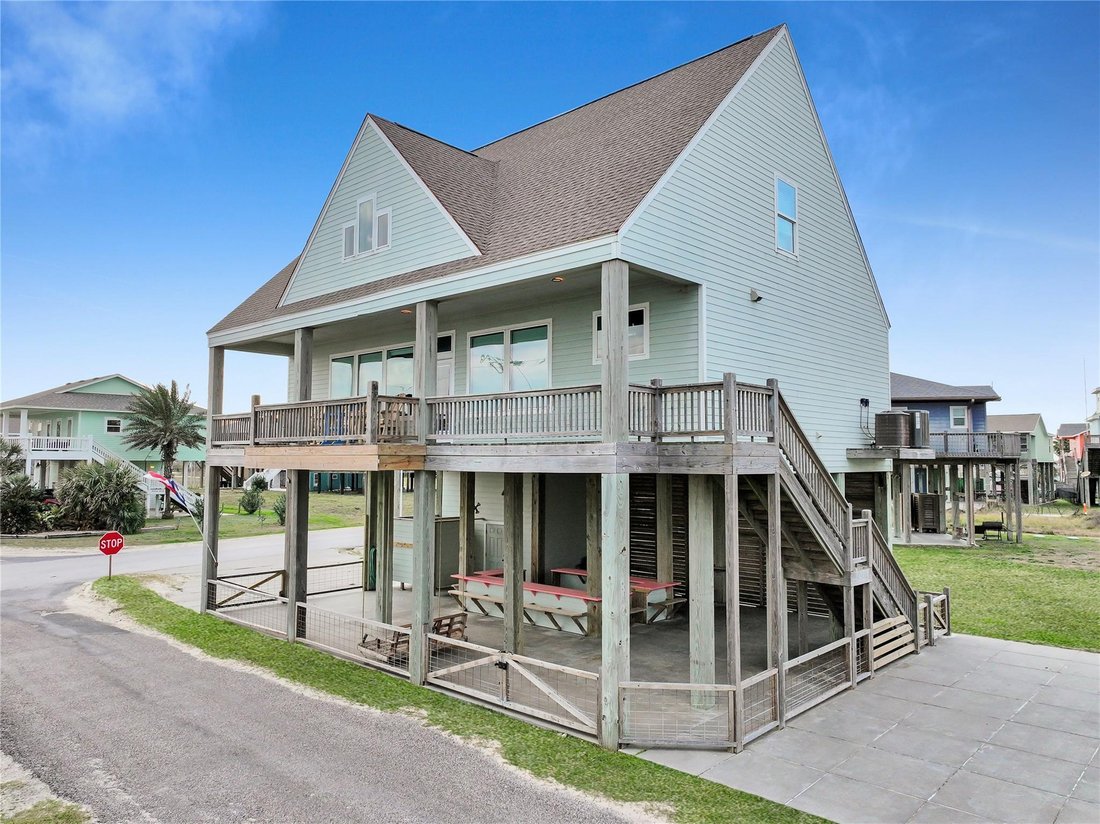 House in Bolivar Peninsula, Texas, United States 4 - 17077577